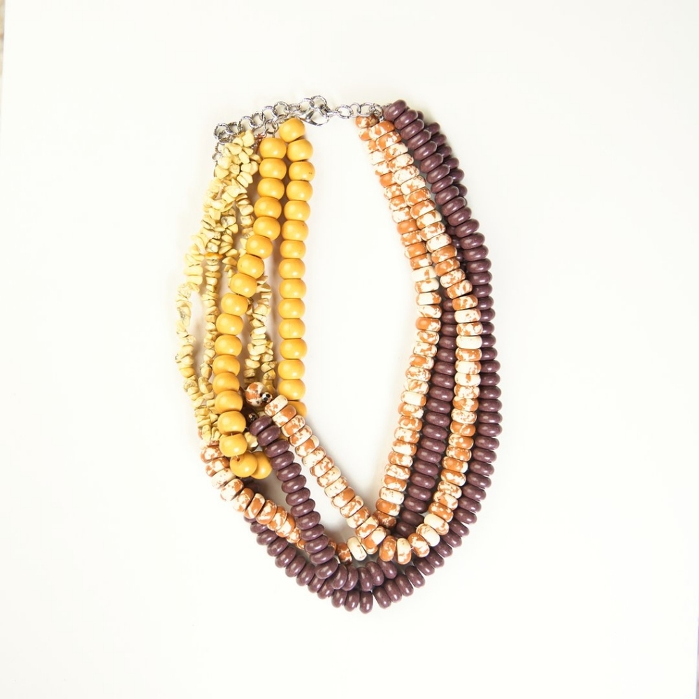 Sassy Jones  Beaded necklace TEZRA